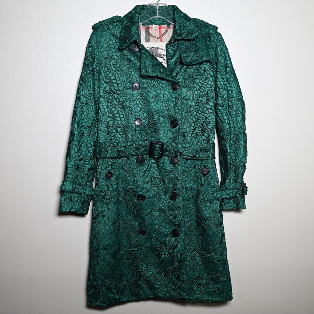 Burberry Emerald Lace Trench Coat - Picture 2 of 13